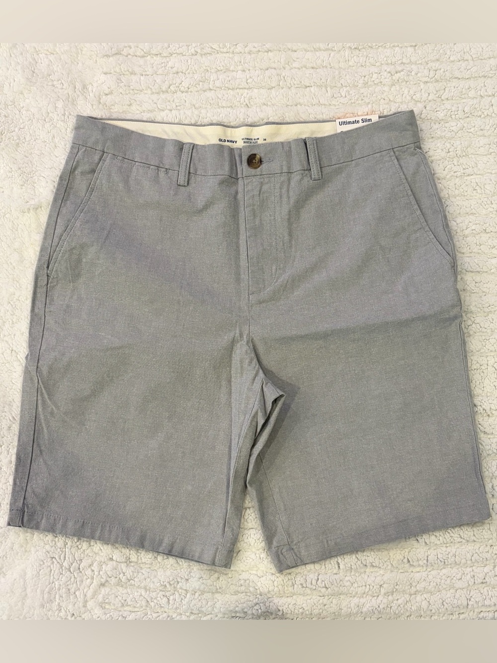 Old Navy Light Gray Ultimate Slim Men's Flat Front Shorts